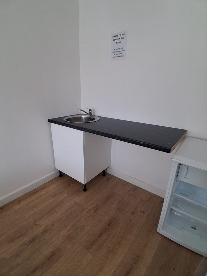 Room Abercorn Crescent in Greater London