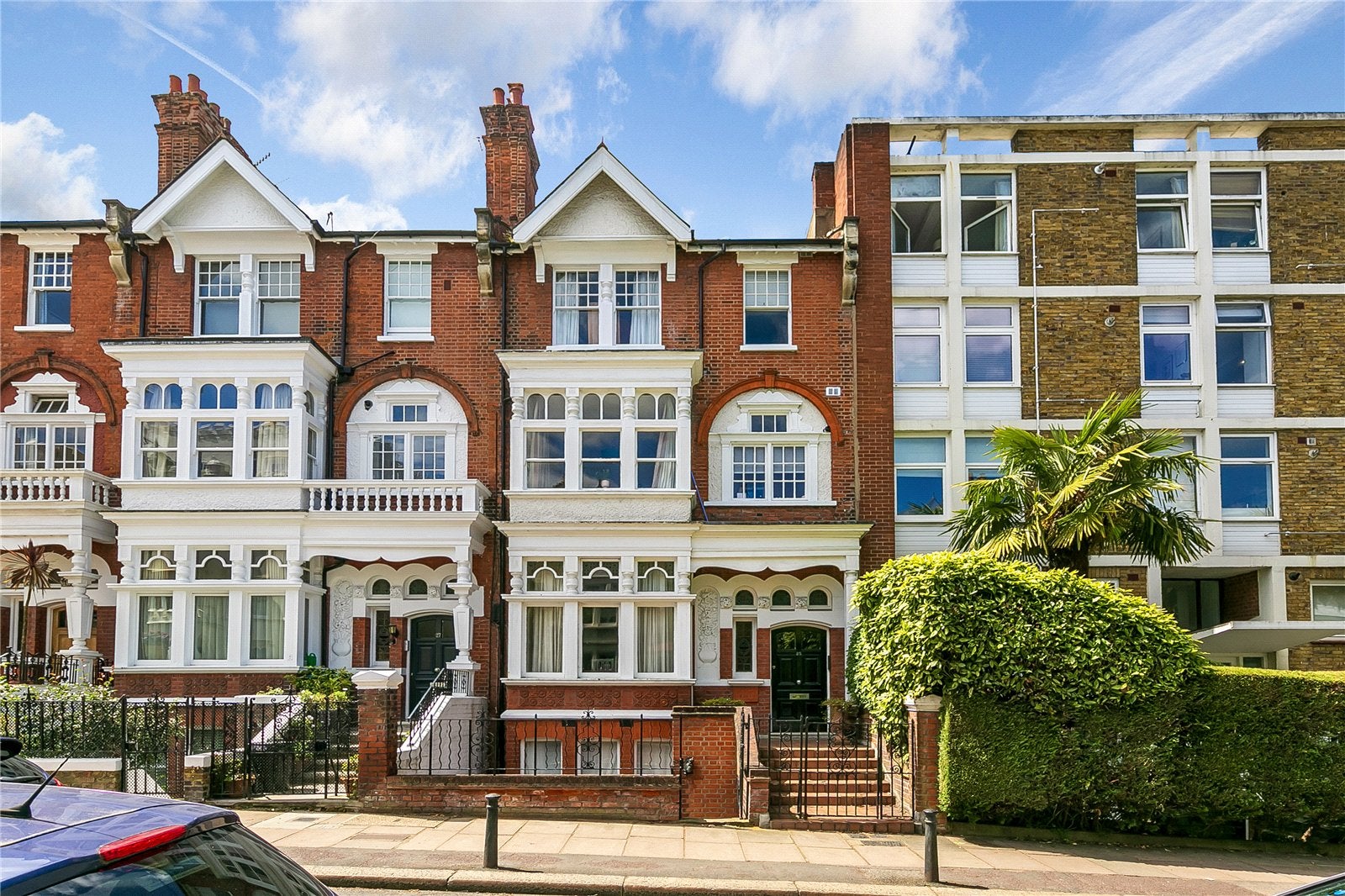 Flat Richmond Hill in Greater London