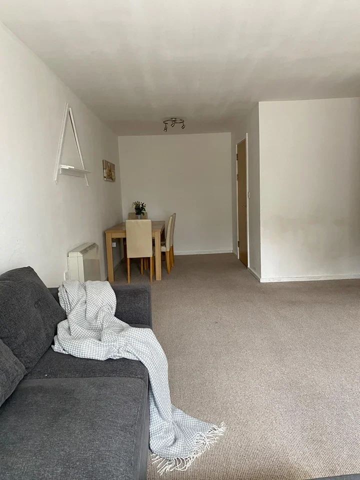 Flat Ings Road in Wakefield