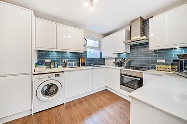 Flat Culverley Road in Greater London