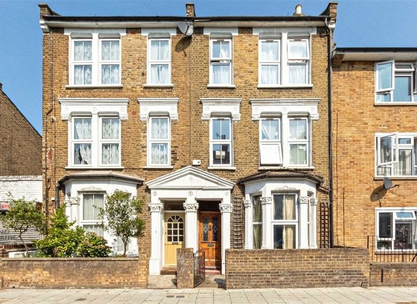 Flat South Lambeth Road in Greater London