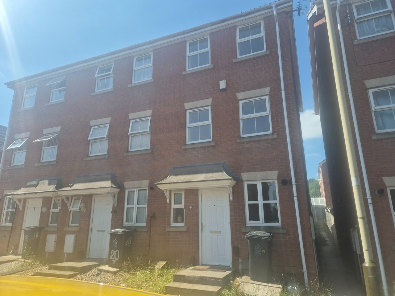 House Wainwright Avenue in Leicester