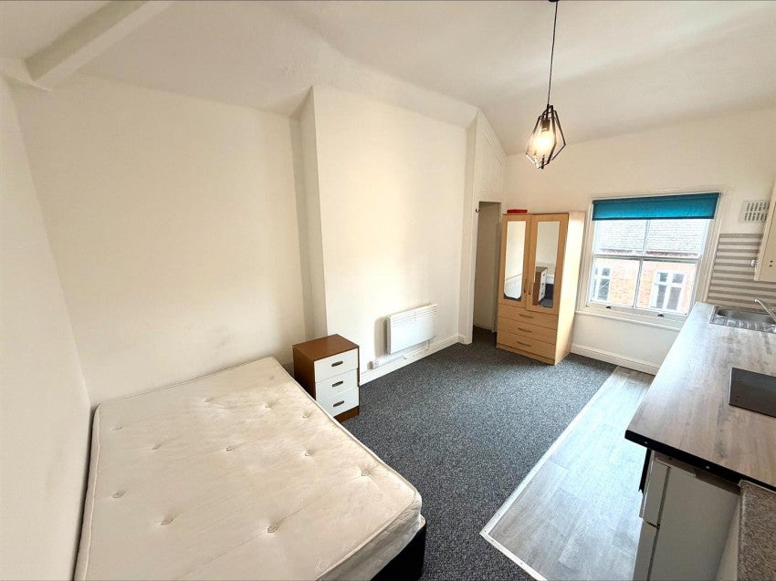 Room Turner Street in Leicester