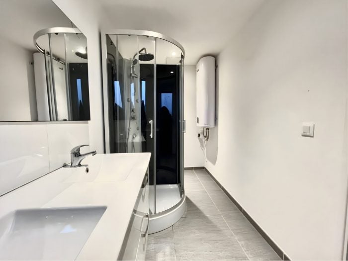 Flat Rue de l'Ouest in Roubaix