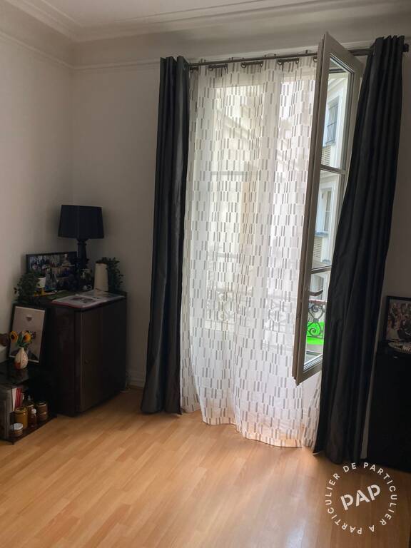 Appartement Place du Maréchal de Lattre de Tassigny à Paris