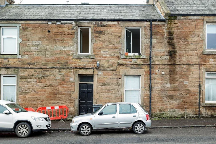 Flat Drum Street in City of Edinburgh
