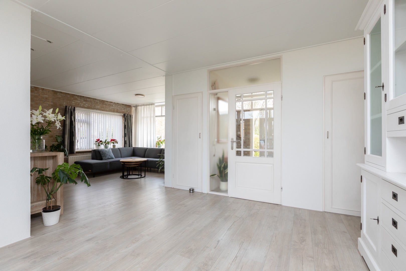 Tussenwoning te koop: Ylostinslaan 73, Ijlst
