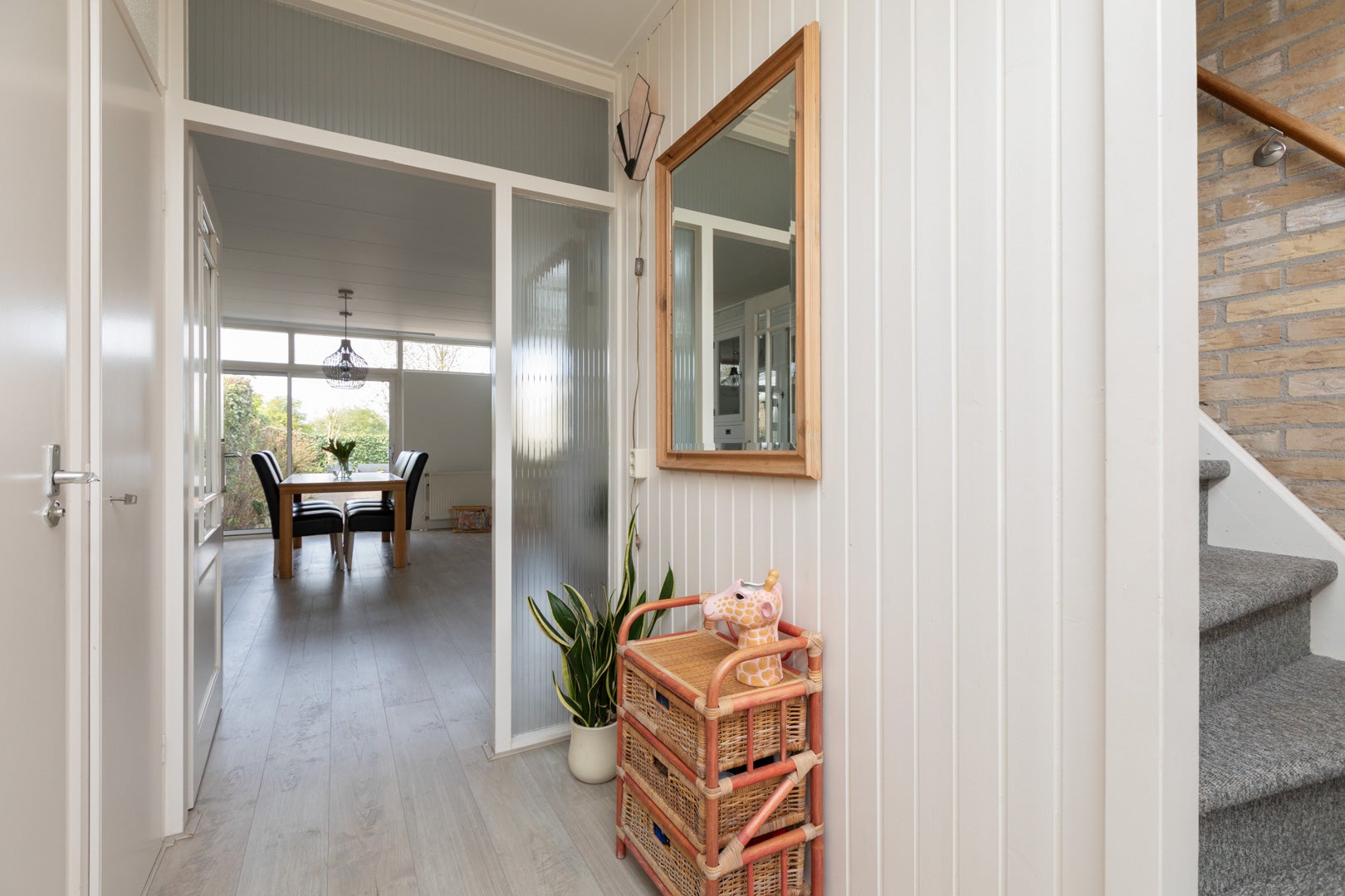 Tussenwoning te koop: Ylostinslaan 73, Ijlst