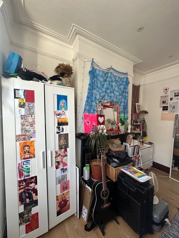Room St Ann's Road in Greater London