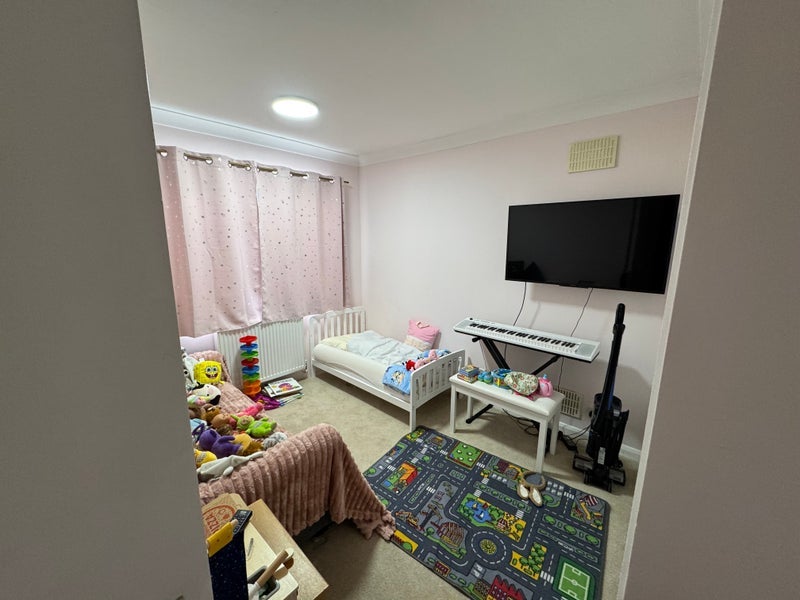 Flat Widmore Road in Greater London