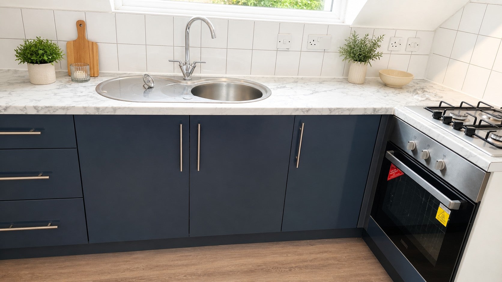Flat Bridgewater Court in Greater London