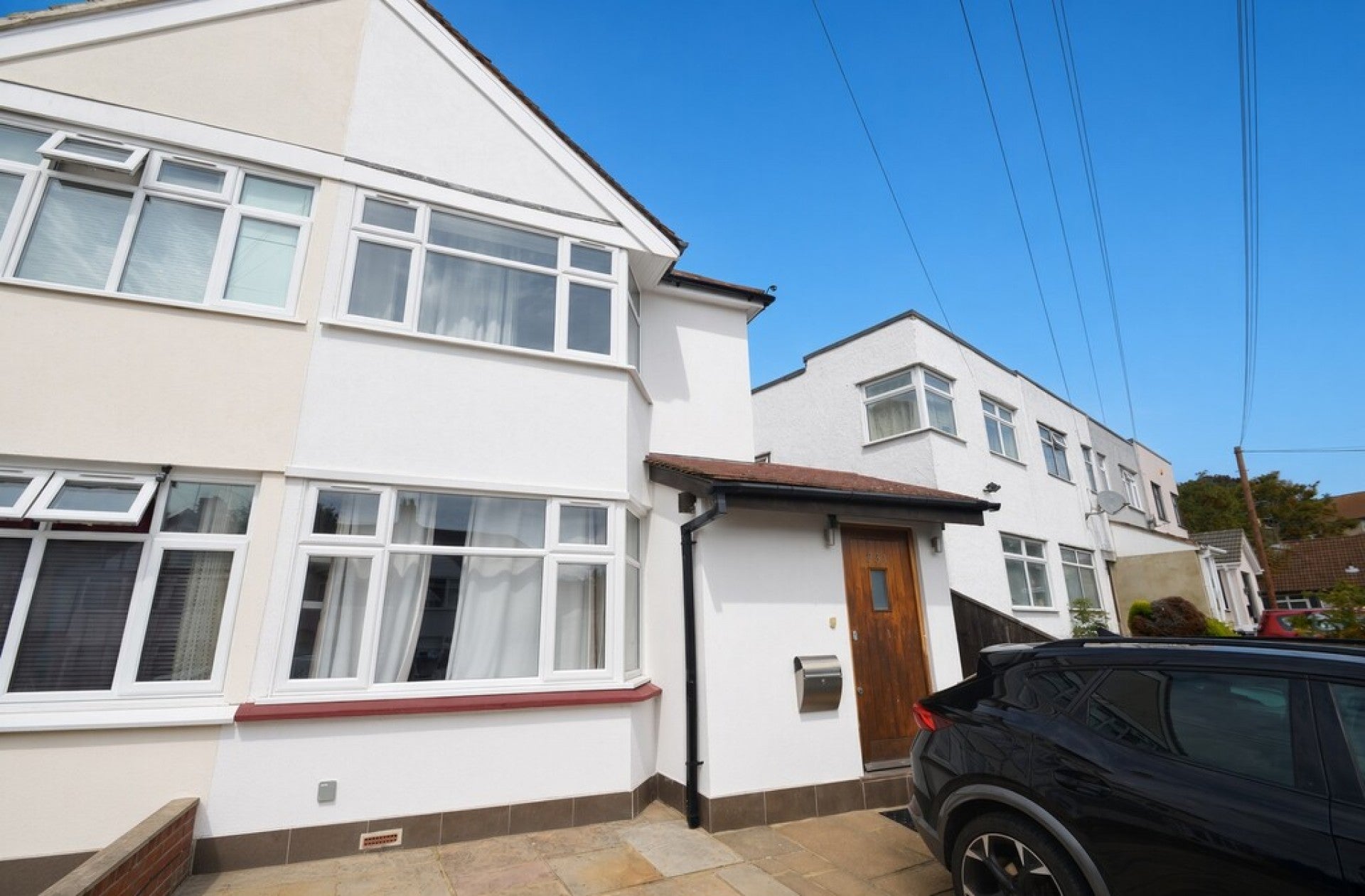 House Felthambrook Way in Greater London