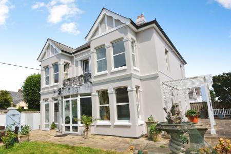 House Essa Road in Saltash