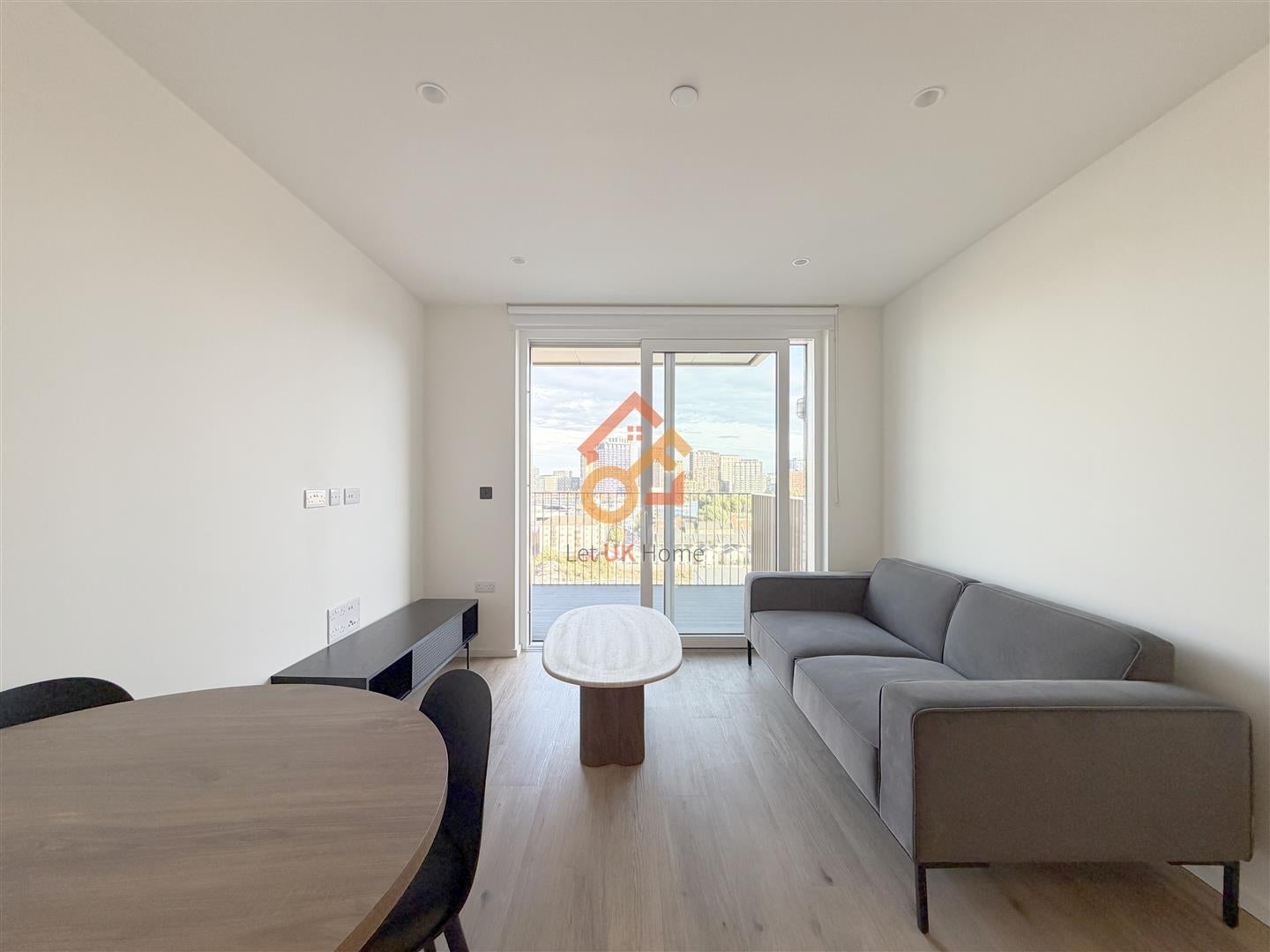 Flat Lily Road in London