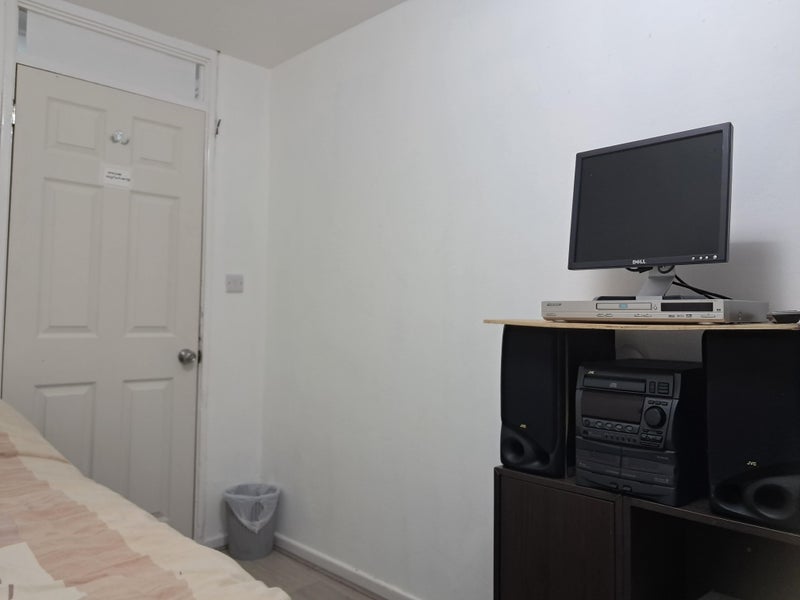 Room Rushy Piece in Birmingham