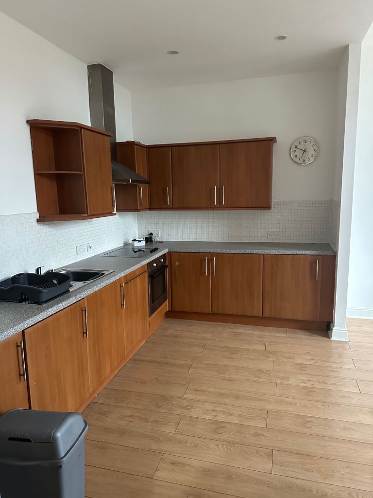 Flat Ockbrook Drive in Nottingham