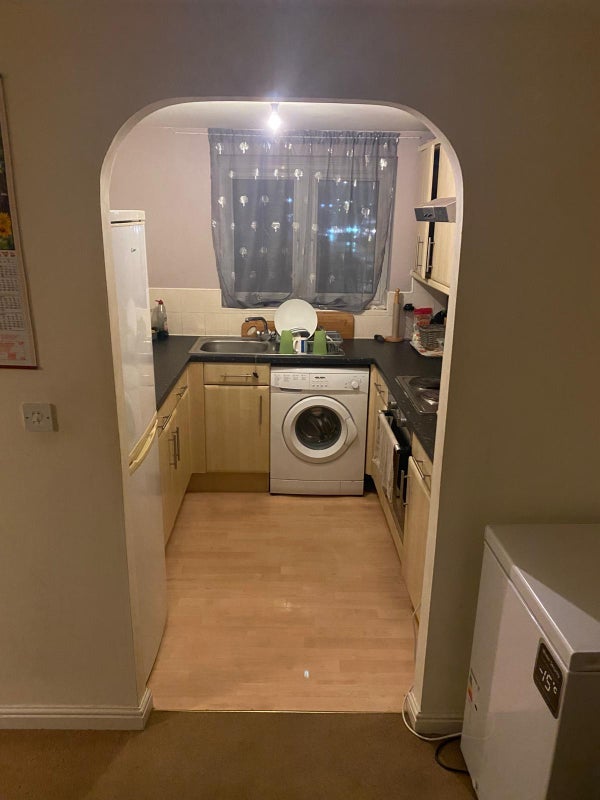 Room Macfarlane Chase in Weston-super-Mare