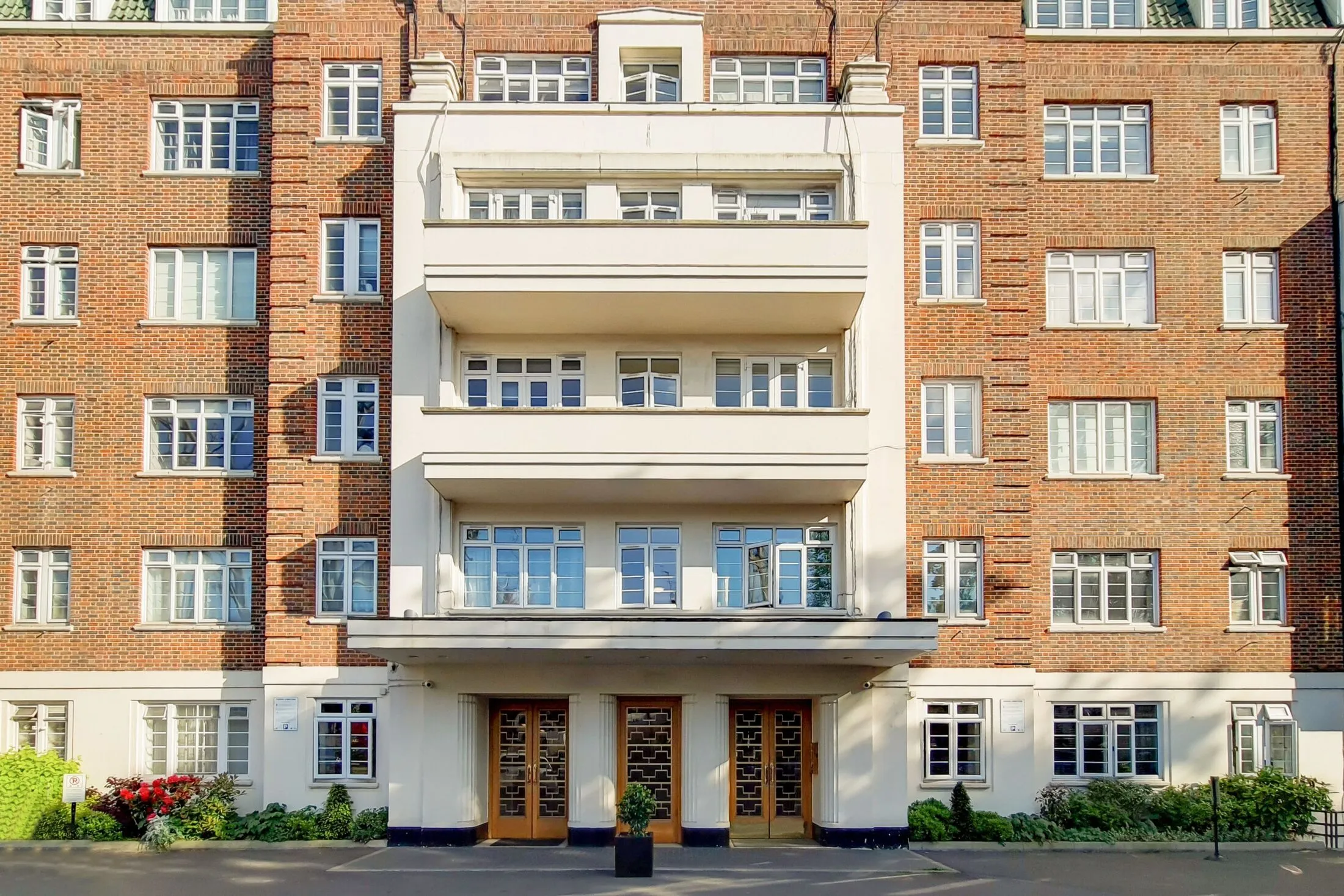 Flat Logan Place in Greater London