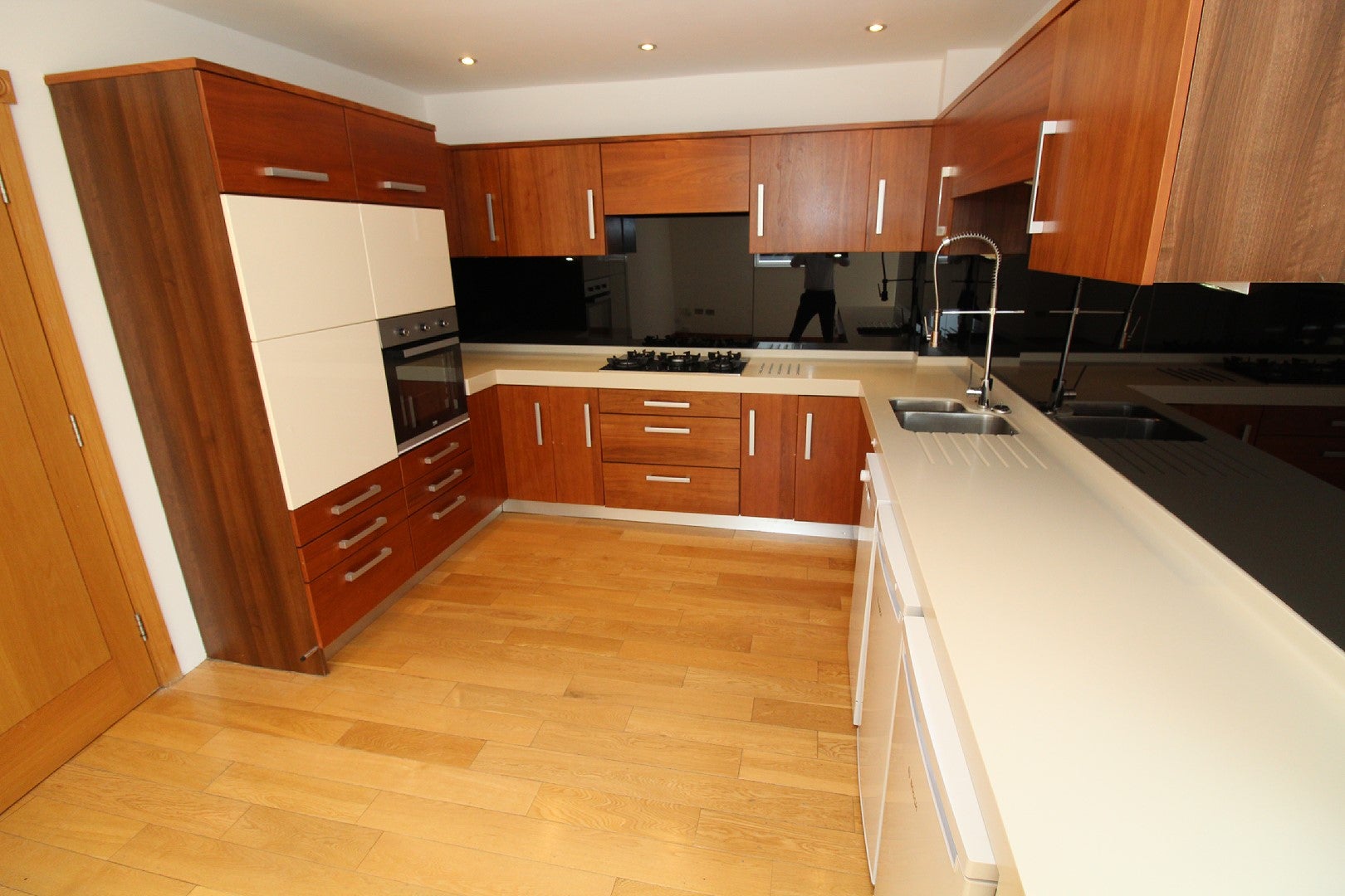 Flat Allerton Road in Liverpool
