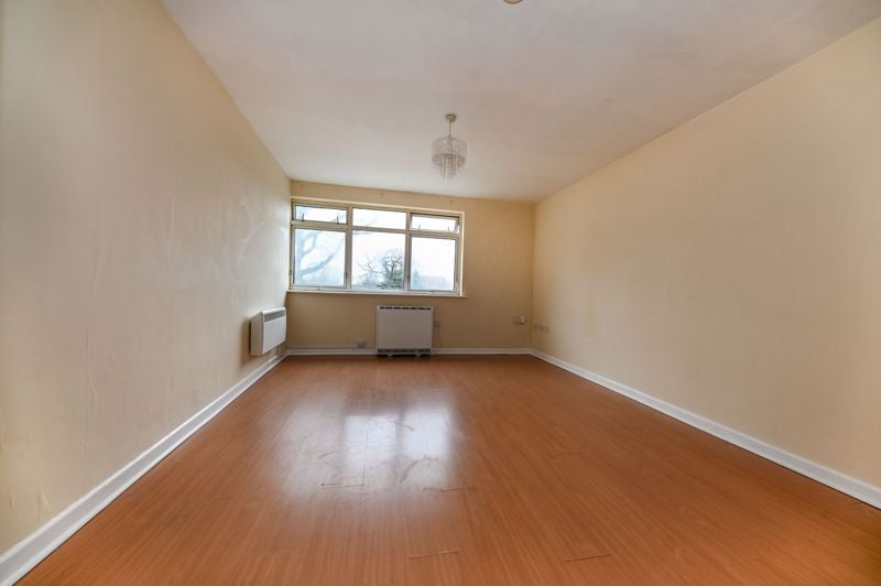 Flat London Road in Havant