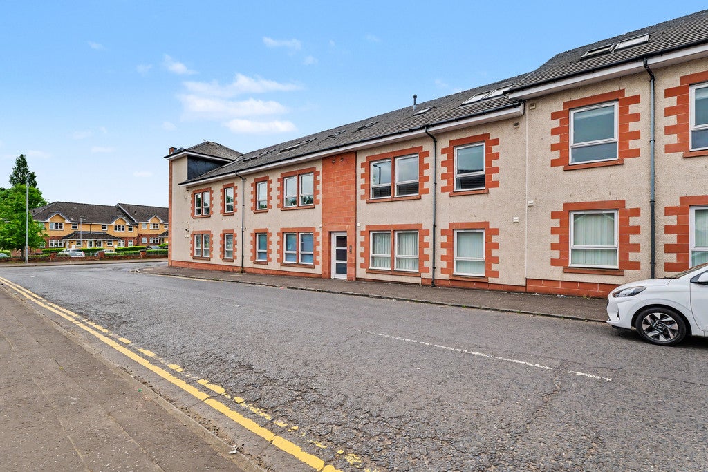 Flat Nursery Wynd in Kilmarnock
