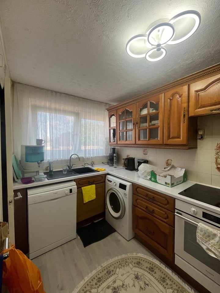 Flat Park Lane in Greater London