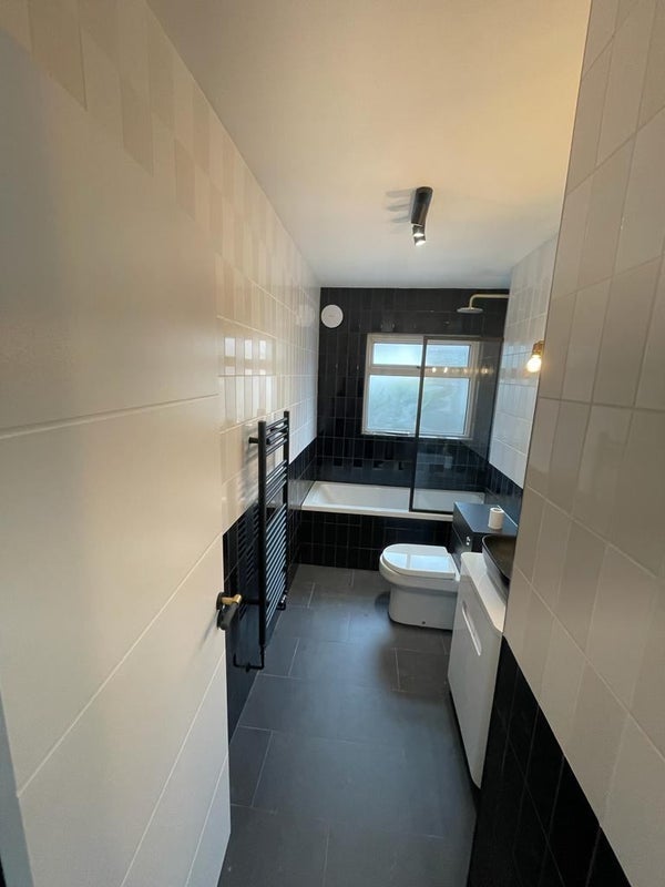 Room Homesdale Road in Greater London