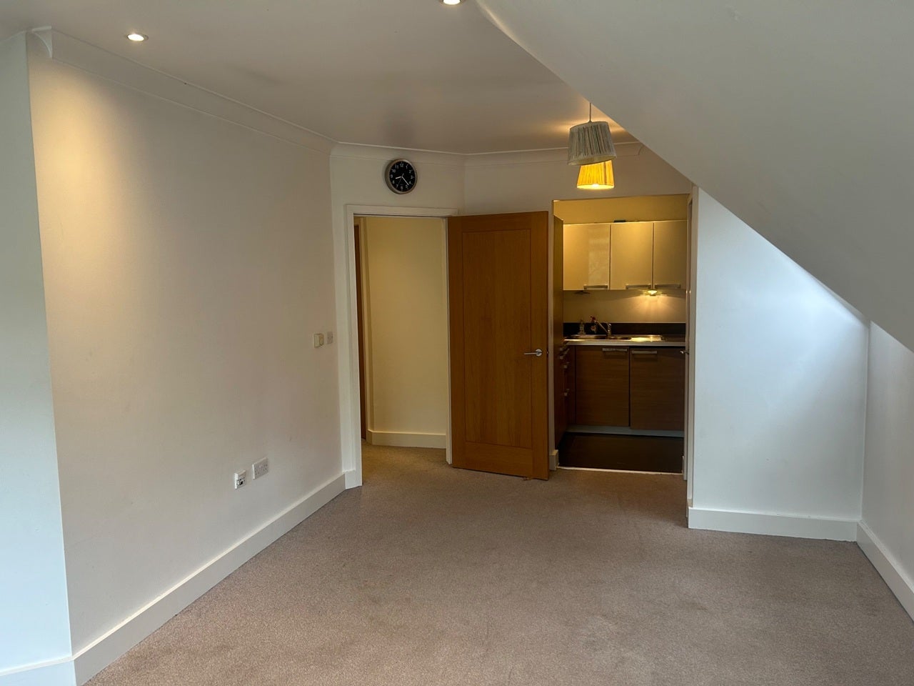Flat Brighton Road in Greater London