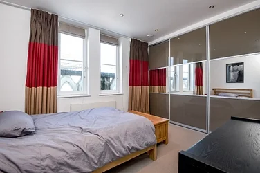 Flat St. John Street in Greater London