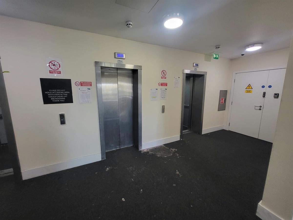 Flat King Street Passage in Dudley