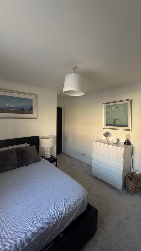 Room Lansbury Gardens in Greater London