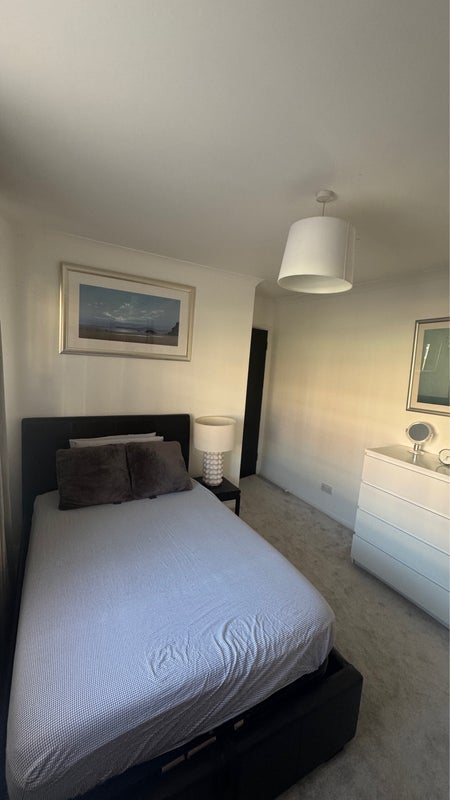 Room Lansbury Gardens in Greater London