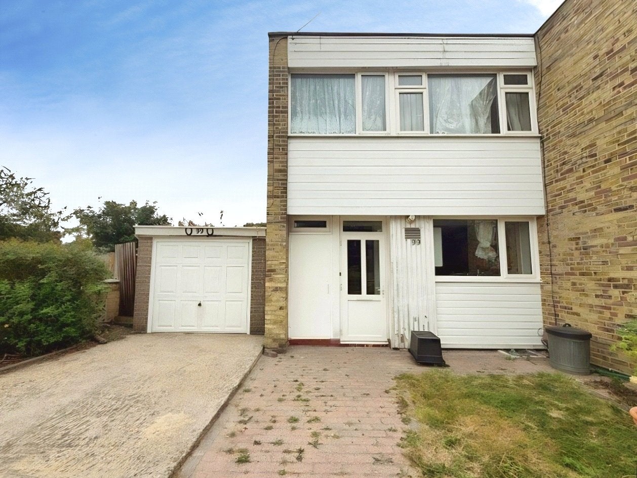 House Kneller Road in Greater London