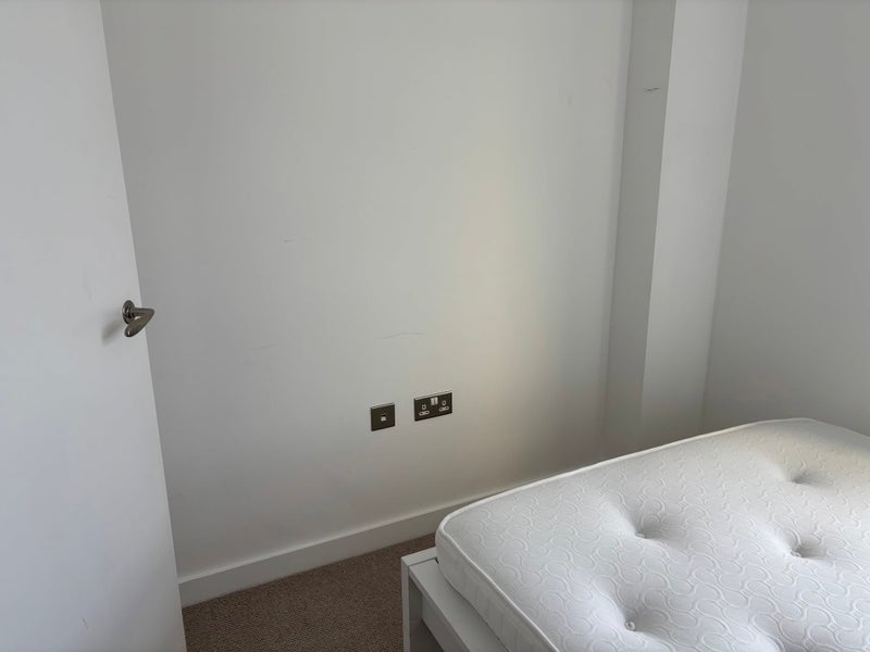Flat Bethnal Green Road in Greater London