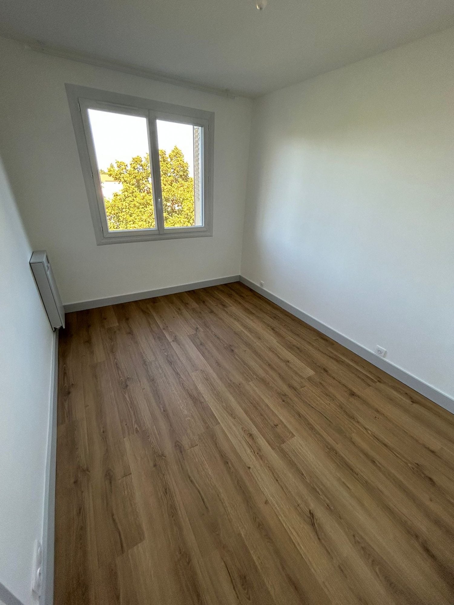 Appartement Place du Champ de Mars à Bourgoin-Jallieu