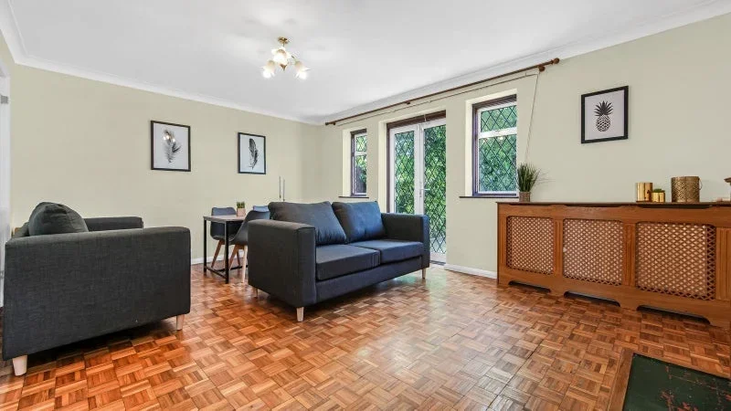 Room Broadway in Greater London