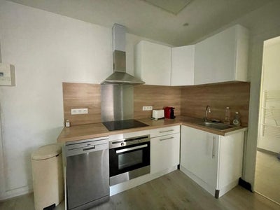 Flat Place Georges Clemenceau in Pau