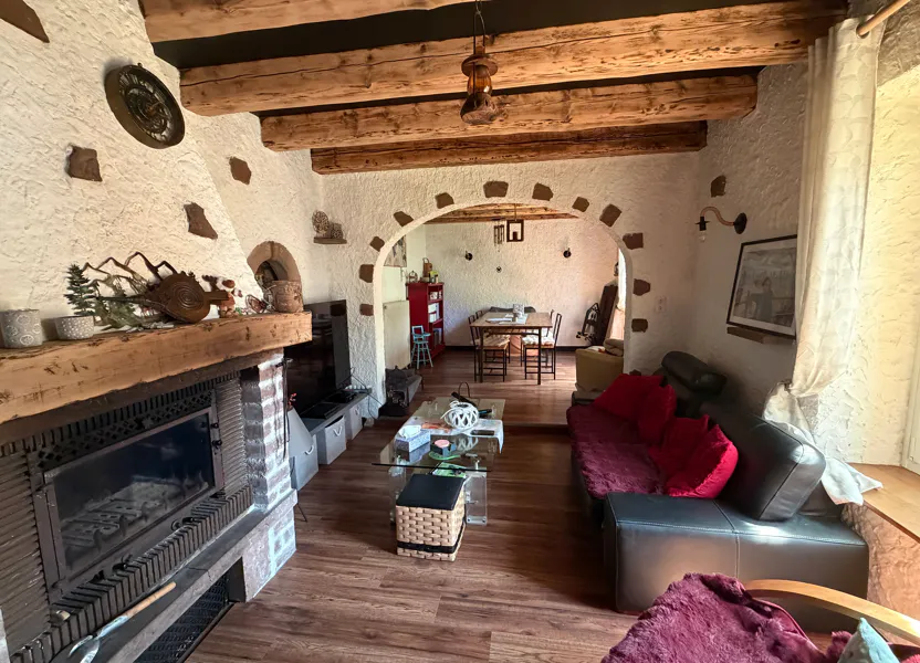 Maison D 424 à Le Mont