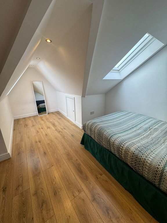 Room St. Barnabas Street in London