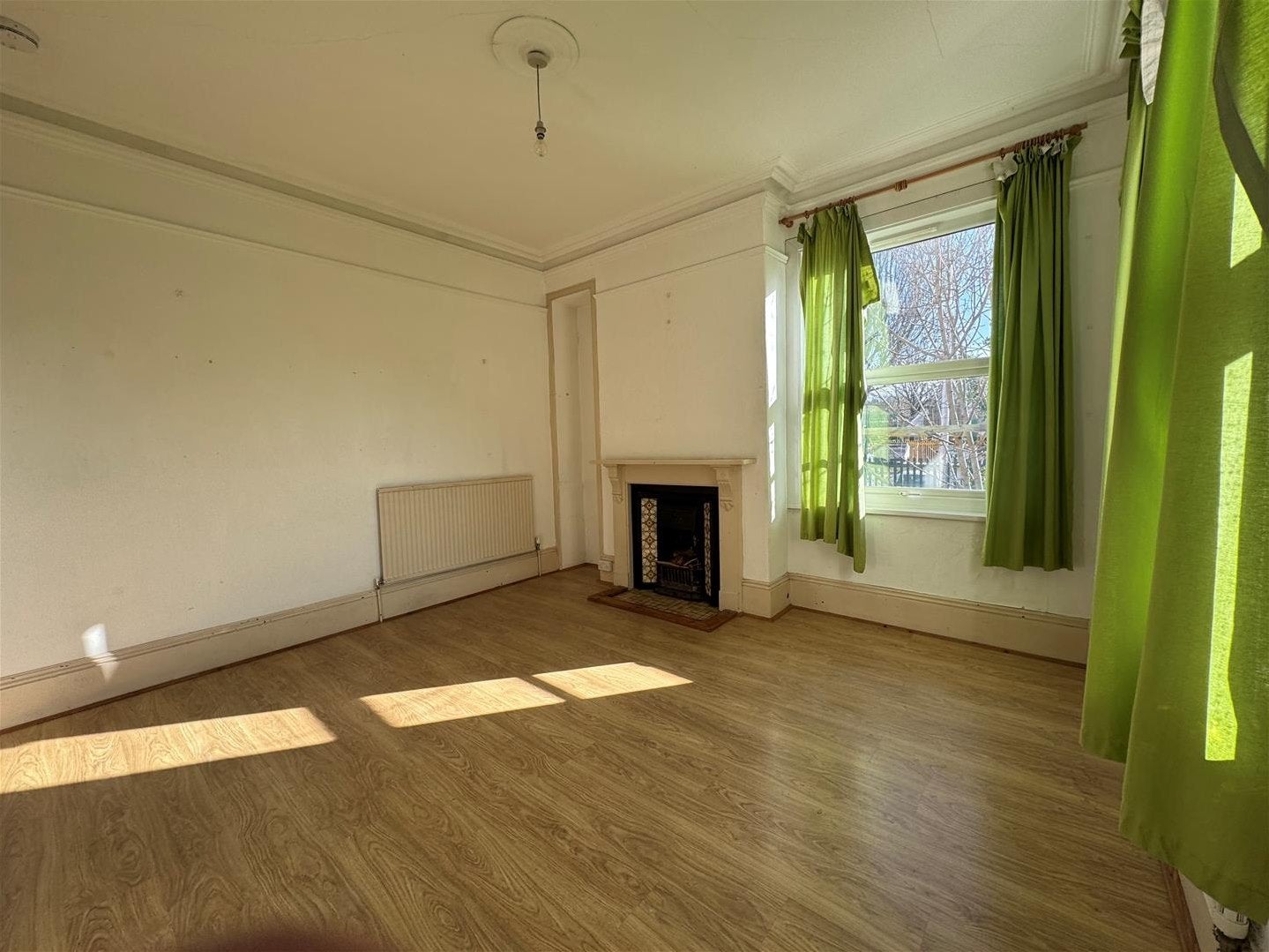 Room Queens Terrace in Exeter