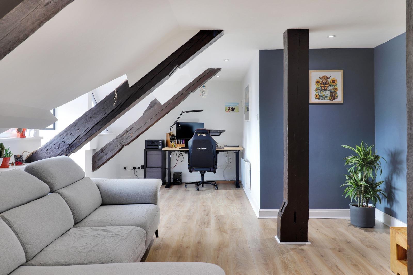 Flat Carpenters Lane in Tonbridge and Malling
