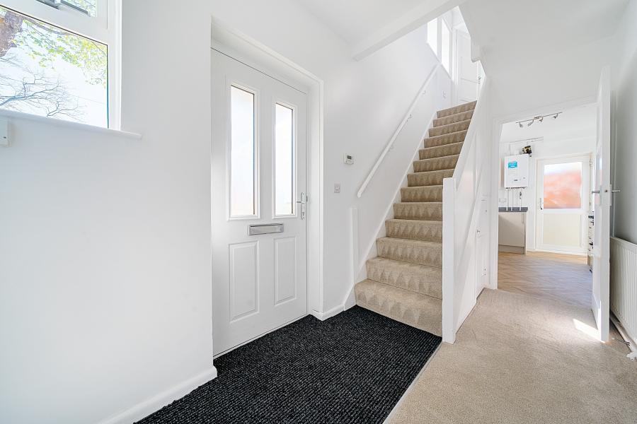 House Choulston Close in Haxton