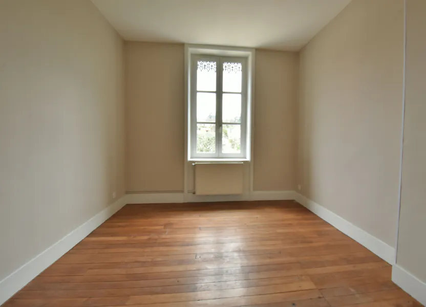 Appartement Rue du Petit Revoyet à Oullins-Pierre-Bénite