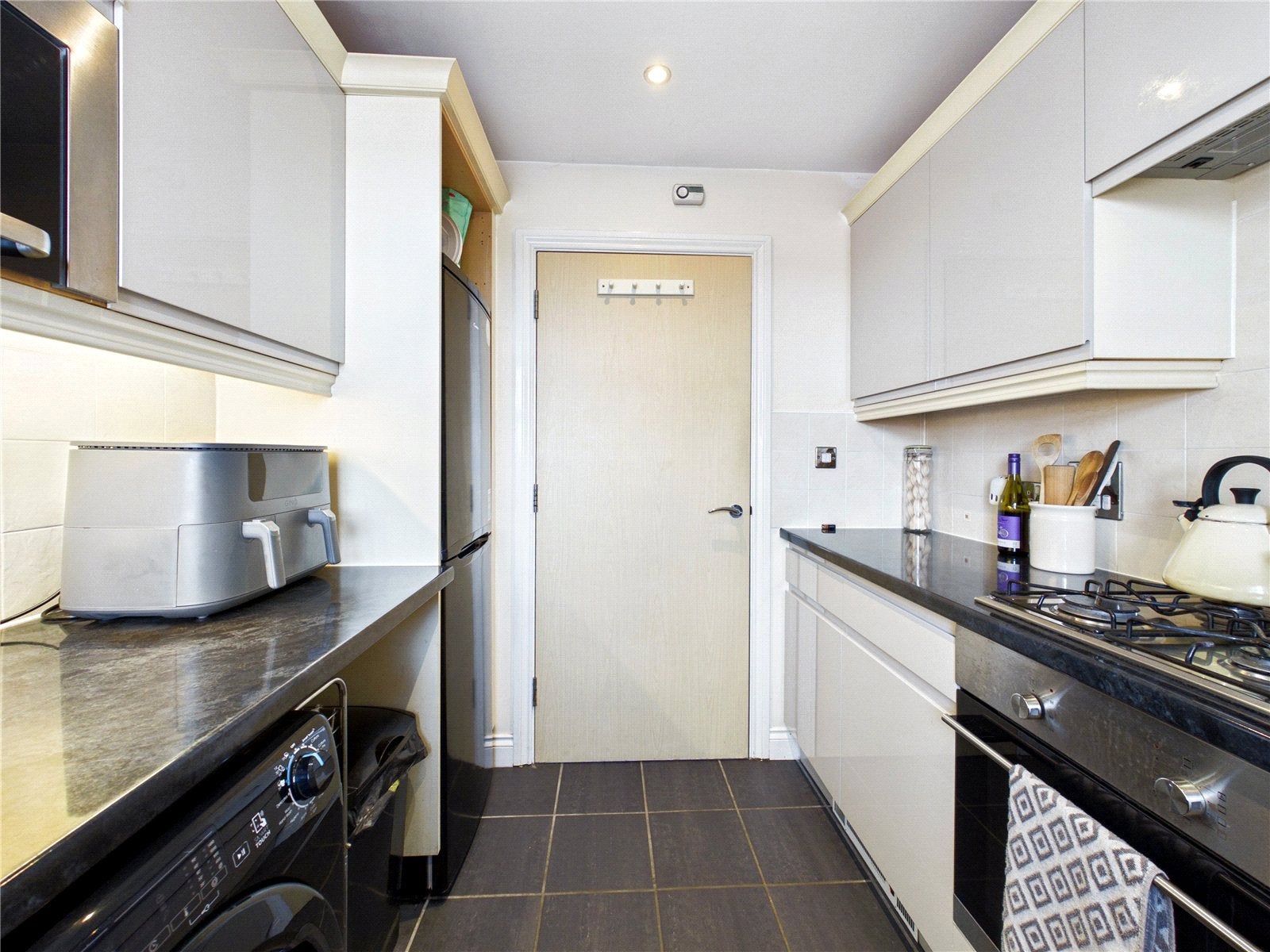 Flat Henry Laver Court in Colchester