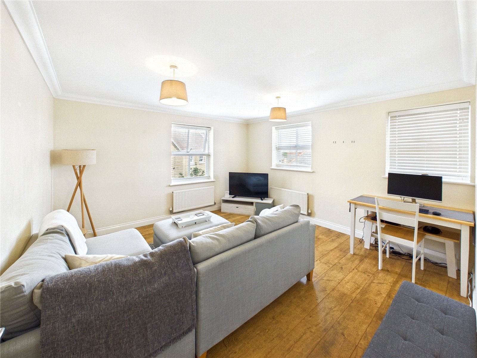 Flat Henry Laver Court in Colchester