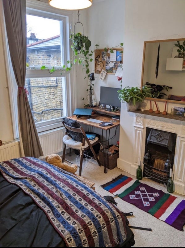 Room Murray Road in Greater London