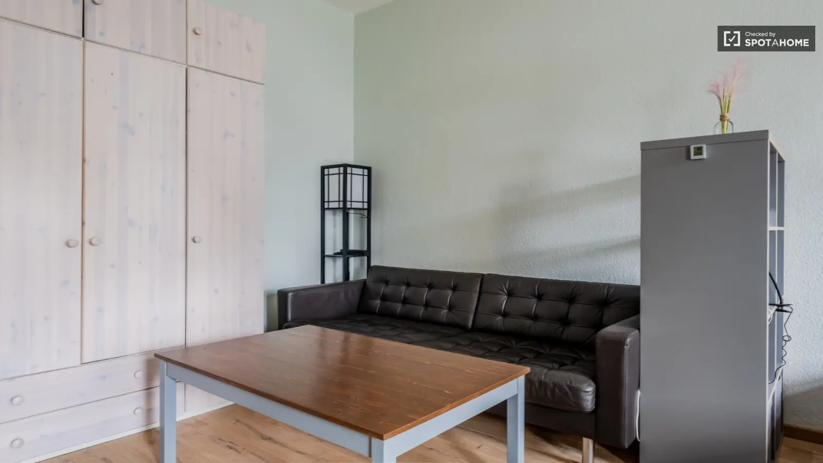 Wohnung Medebacher Weg in Berlin