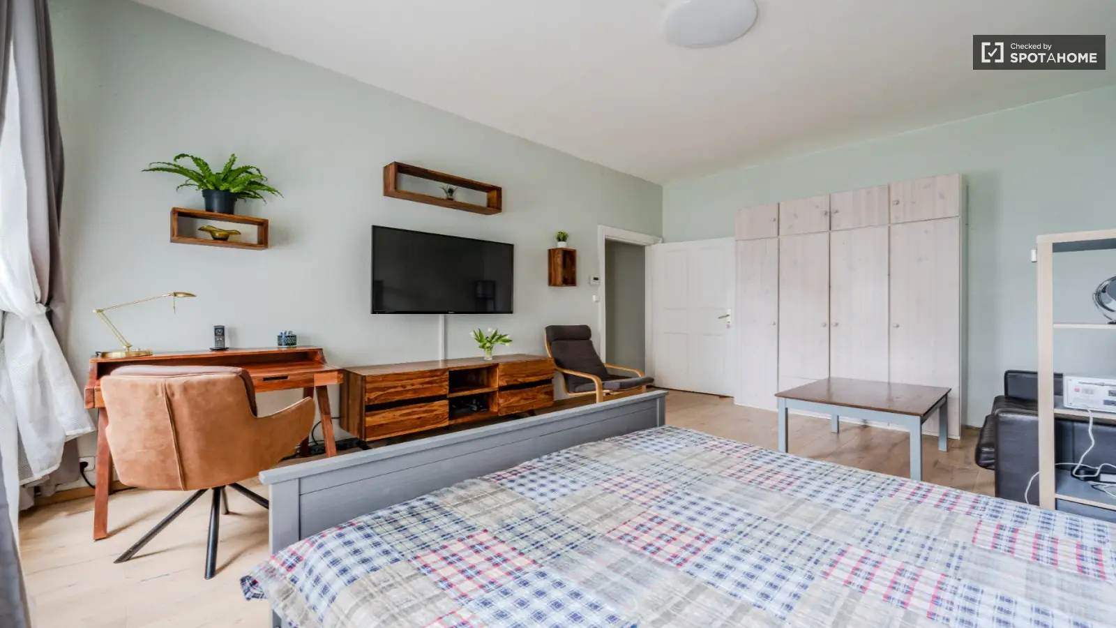 Wohnung Medebacher Weg in Berlin