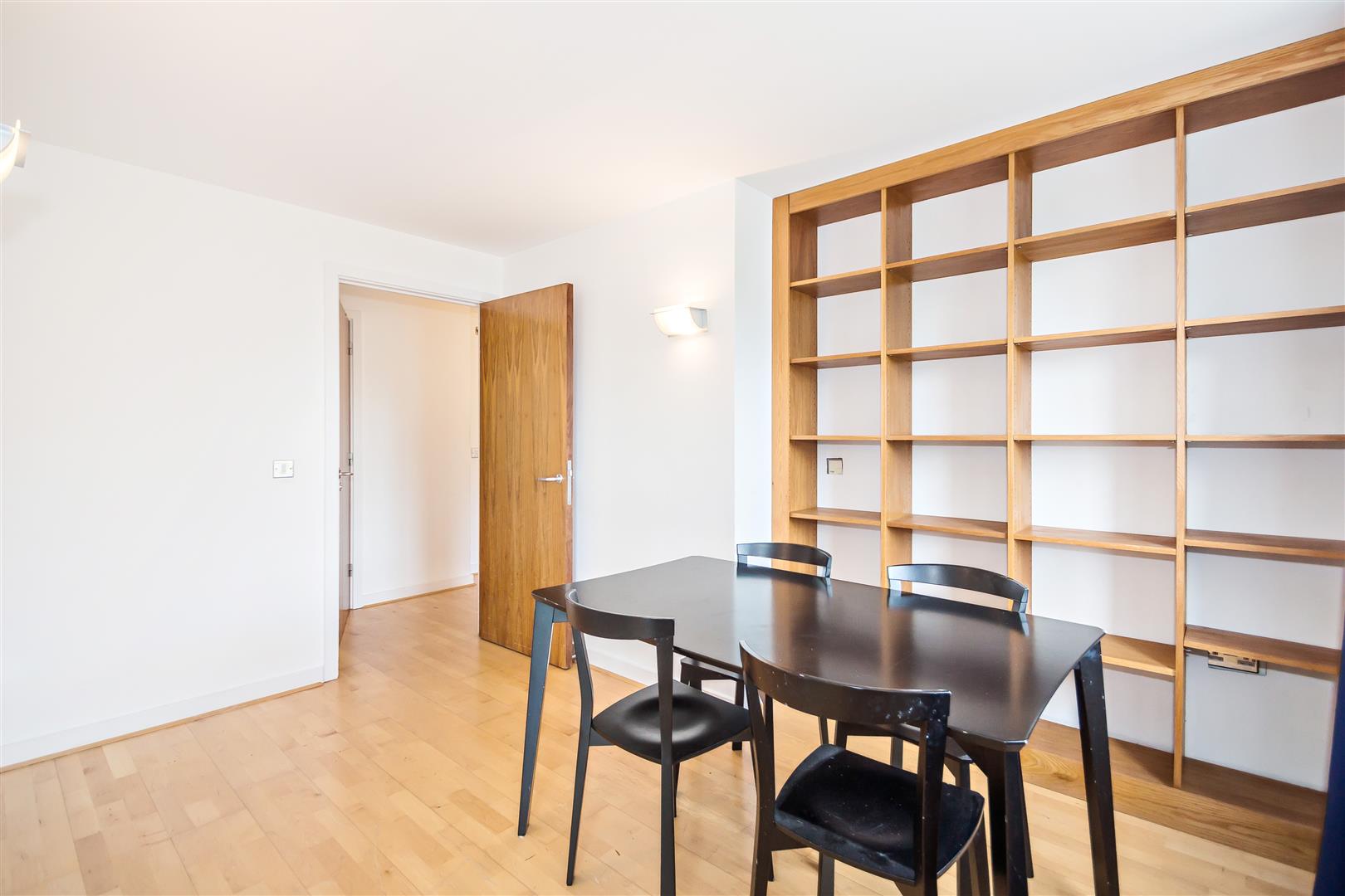 Flat Wilmington Square in Greater London