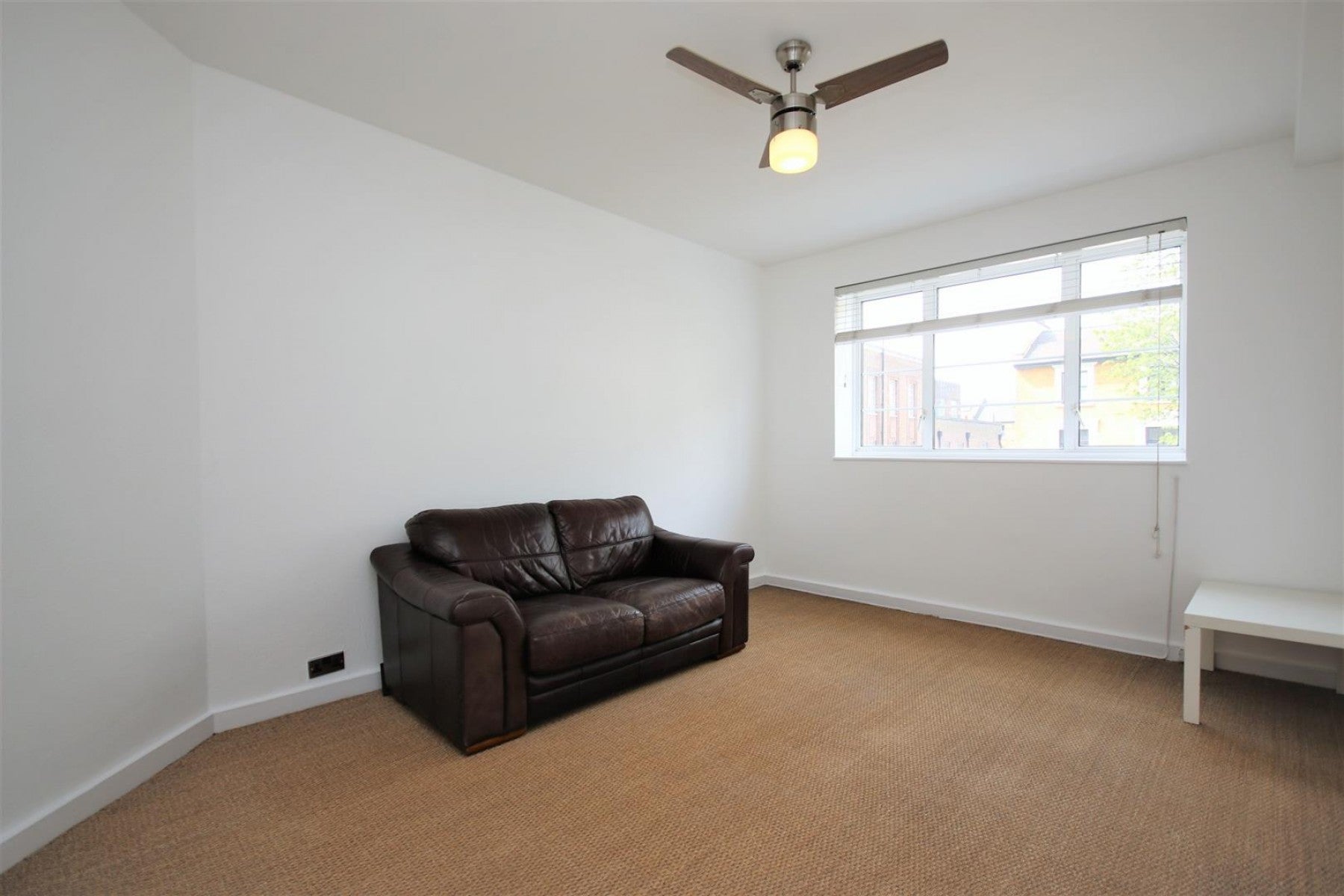 Flat Highbury Grove in Greater London